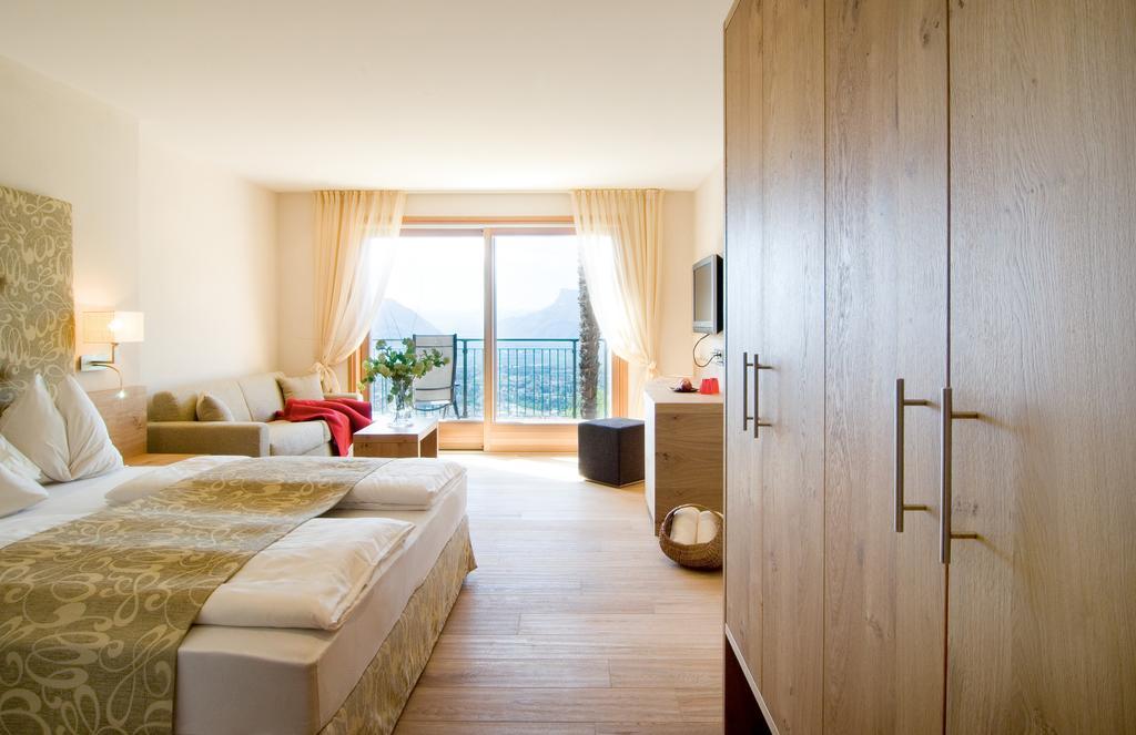 Hotel Kronsbuehel Tirolo Dış mekan fotoğraf